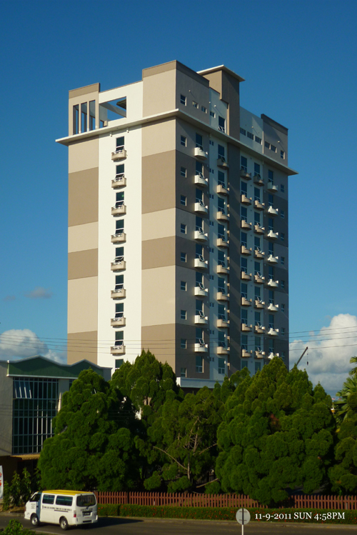 LA HOTEL