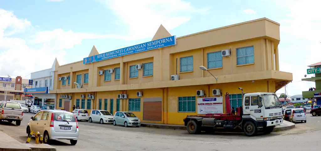 Hostel Kolej Komuniti Masjid Tanah