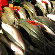 TAWAU  FISH  MARKET