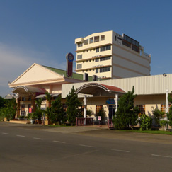 MAXIM'S SEAFOOD RESTAURANT