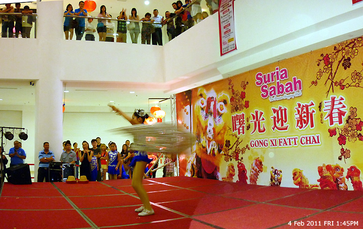 Acrobatic performance at Suria Sabah