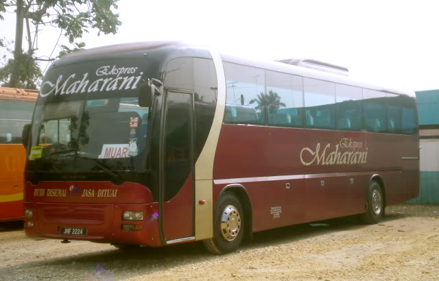 Express Maharani (Johor Bahru - Muar) 
