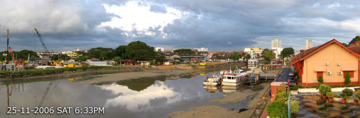 Melaka River