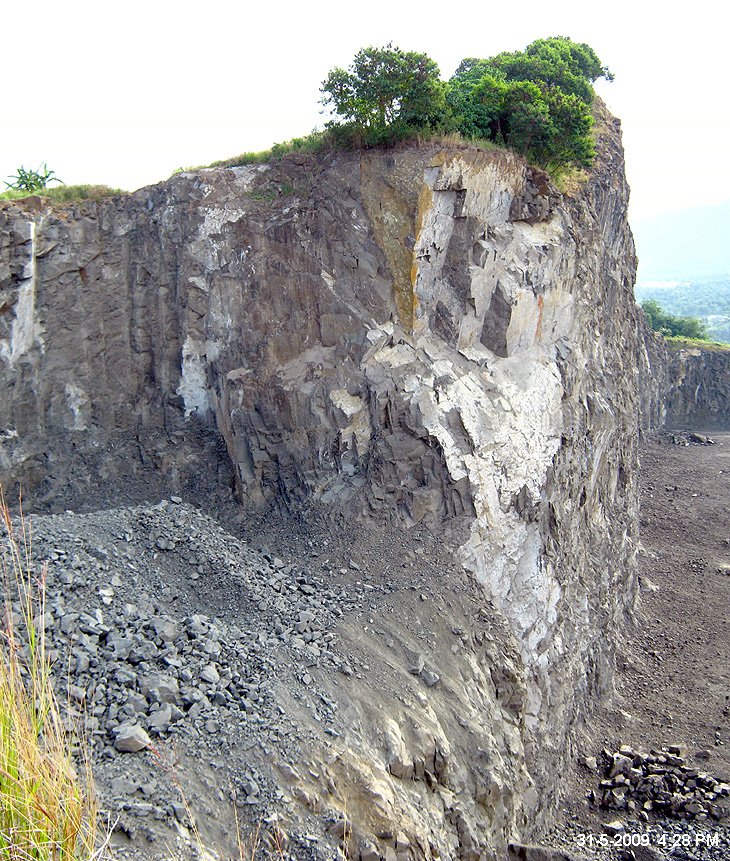 LIM MAN KUI QUARRY HILL, Tawau